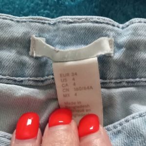 H&M size 4